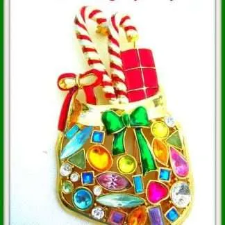 Vintage Santa Clause Christmas Toy Sack With Candycanes Presents Rhinestone Brooch Pin Holiday Jewelry Women Girls