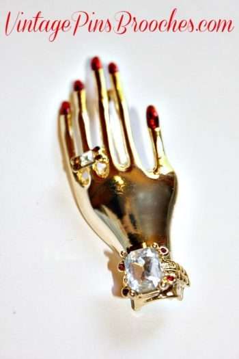 Vintage Art Deco Ladies Manicured Hand Rhinestone Cuff Ring Red Fingernails Brooch Pin, Women's Designer Fashion Jewelry