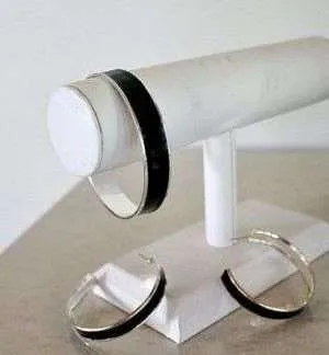 Vintage Black Enamel Silver Tone Bangle Bracelet Hoop Earrings Jewelry Set Bracelets