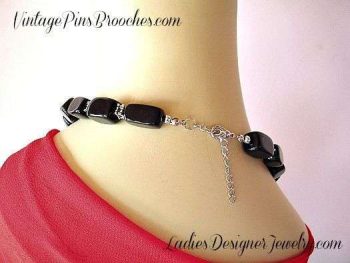 Vintage Black Onyx Semi Precious Stone Chunk Bead Necklace Silver-Tone Lobster Claw Clasp Adjustment Chain, Ladies Designer Jewelry Necklaces