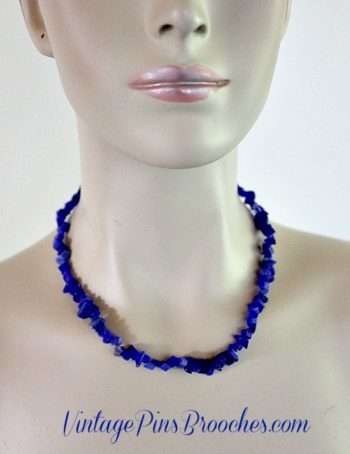 Vintage Blue Lapis Lazuli Semi Precious Graduated Chip Stone Necklace, Ladies Designer Jewelry Necklaces