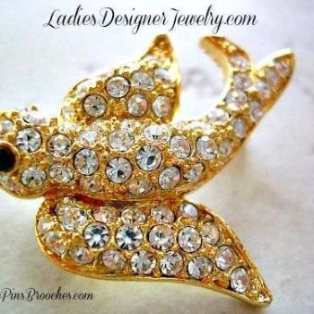 Vintage GoldPlate Dove Pin Brooch, Ladies Women's Designer Bird Animal Christian Symbol Peace Pins Brooches
