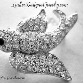 Vintage Silver Plate Dove Pin Brooch, Ladies Women's Designer Bird Animal Christian Symbol Peace Pins Brooches