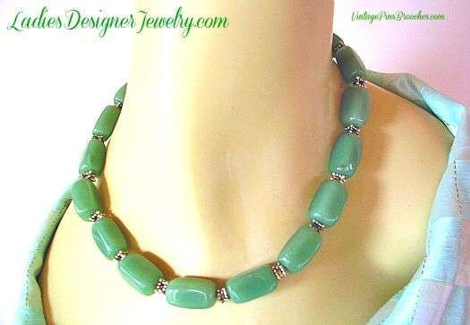 Vintage Jade Green Semi Precious Stone Chunk Bead Necklace Silver-Tone Lobster Claw Clasp Adjustment Chain, Ladies Designer Jewelry Necklaces