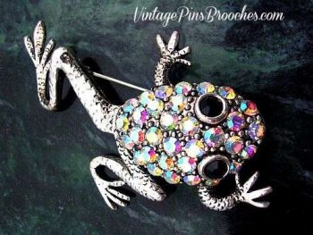 Vintage Climbing Tree Frog Pin Rhinestone Crystals Brooch Jewelry
