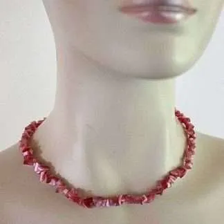 Vintage Pink Rose Cherry Strawberry Quartz Semi Precious Graduated Chip Stone Necklace, Ladies Designer Jewelry Necklaces