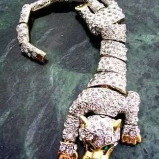 Vintage Art Deco Tiger Shoulder Brooch Pin, Pave Diamond Crystal Emerald Green Rhinestone Cat Brooches Tigers